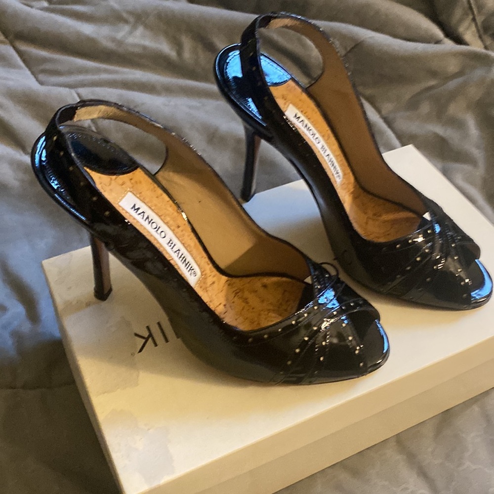 Manolo Blahnik black heels size 4.5 from Nieman Marcus - Picture 3 of 8